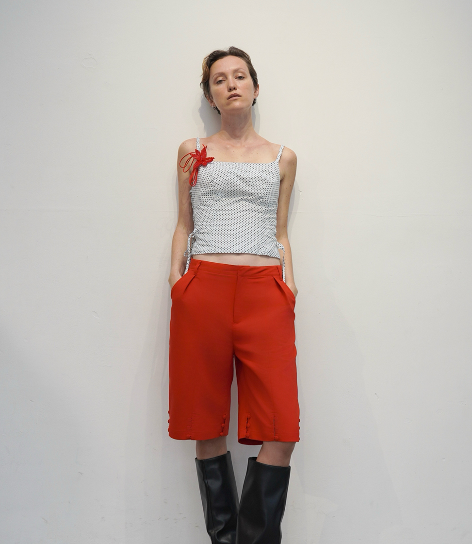 Tứ Thân Capri Pants