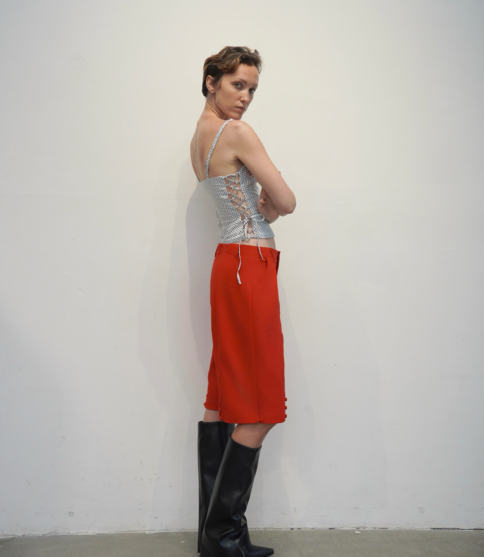 Tứ Thân Capri Pants
